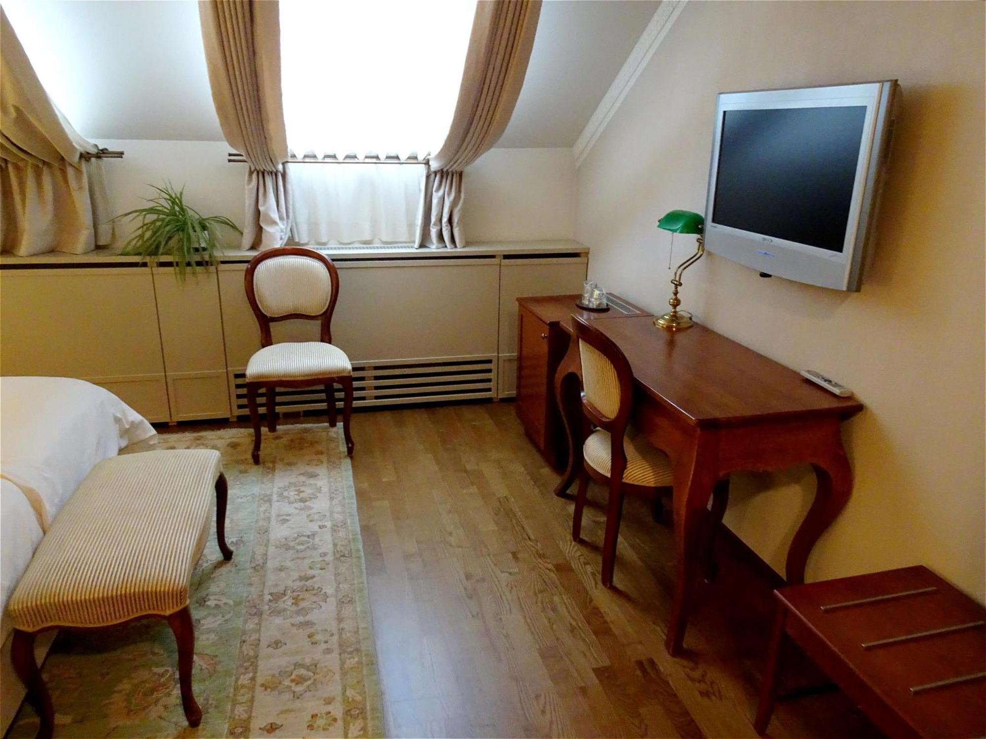 Hotel Mitra, Story Hotels Птуй Экстерьер фото