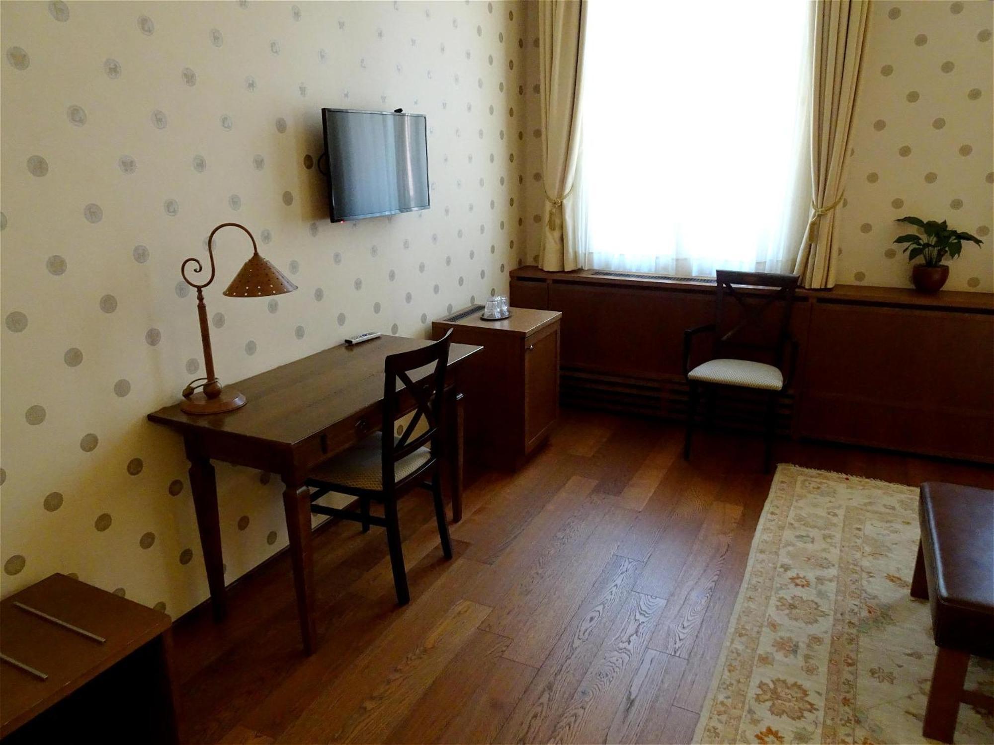 Hotel Mitra, Story Hotels Птуй Экстерьер фото